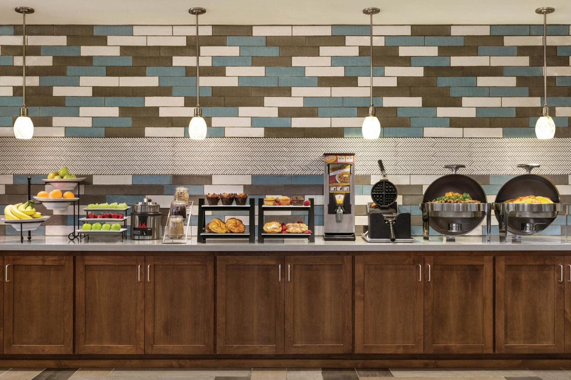 Four Points By Sheraton Sacramento Airport Екстериор снимка