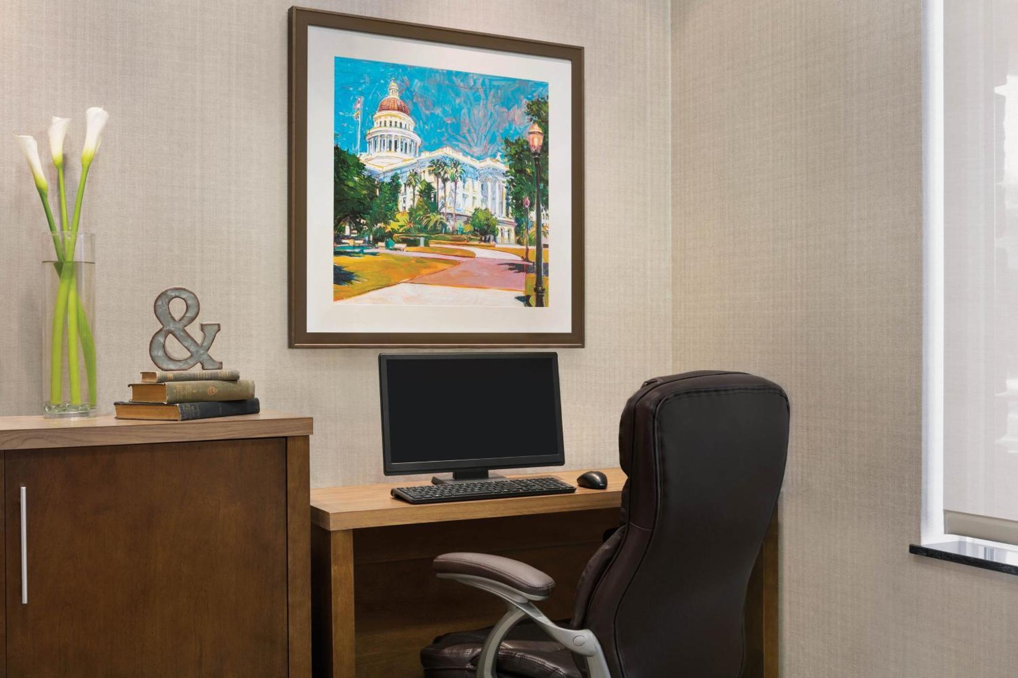 Four Points By Sheraton Sacramento Airport Екстериор снимка