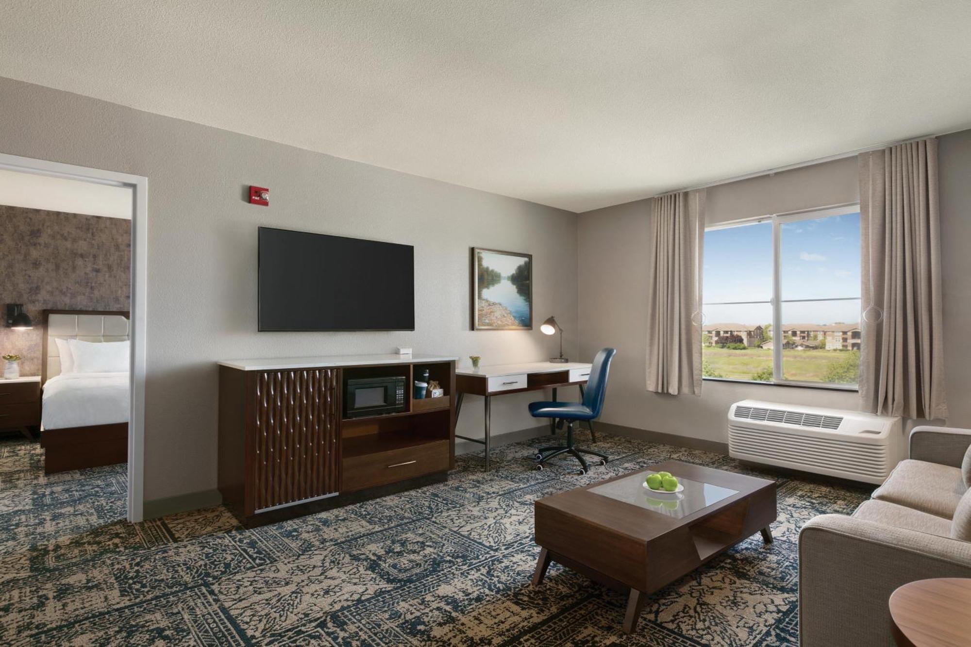 Four Points By Sheraton Sacramento Airport Екстериор снимка