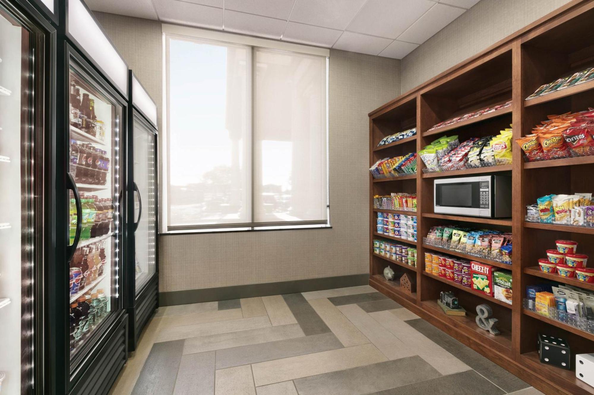 Four Points By Sheraton Sacramento Airport Екстериор снимка